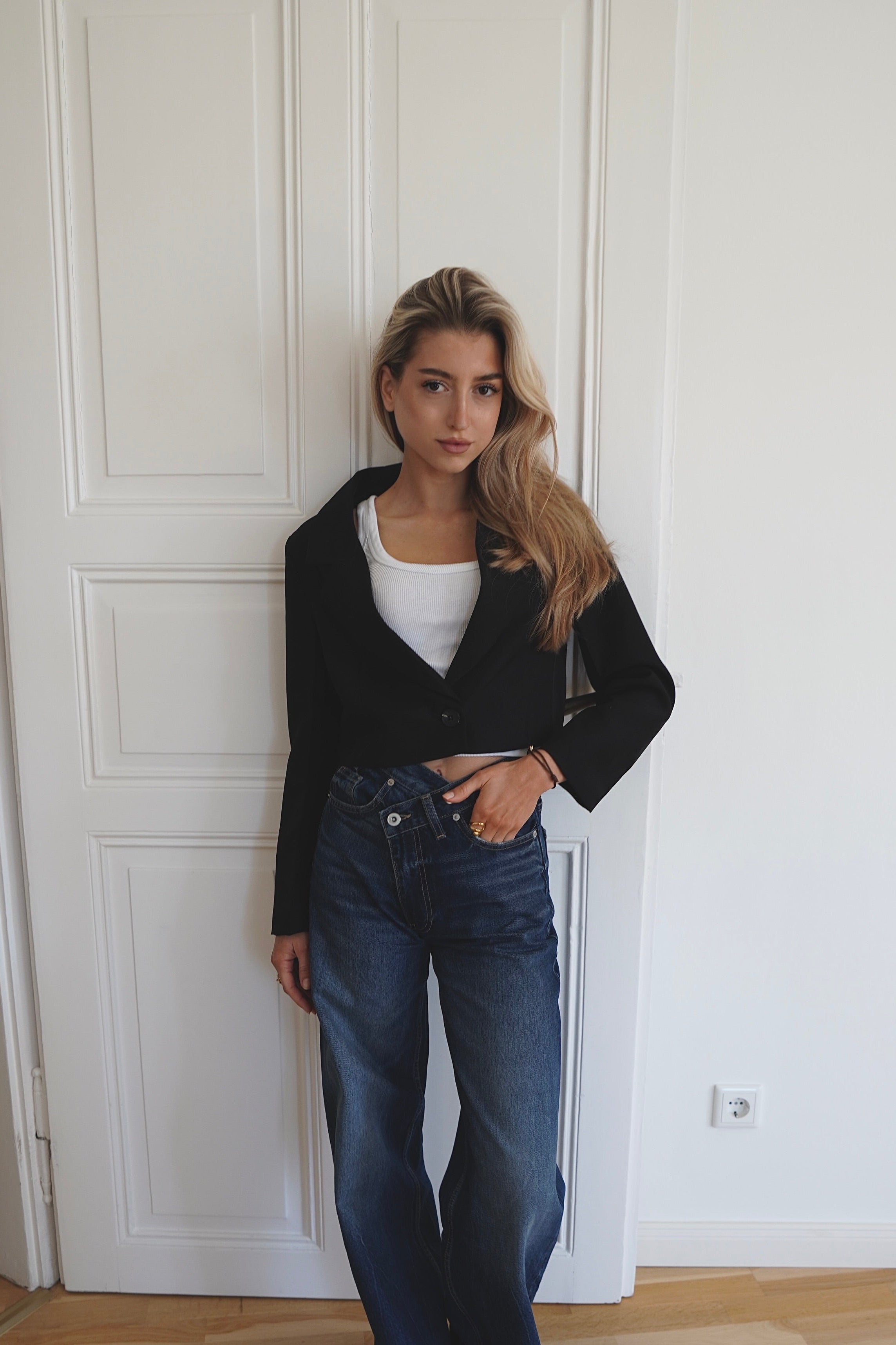 Cropped Blazer Black