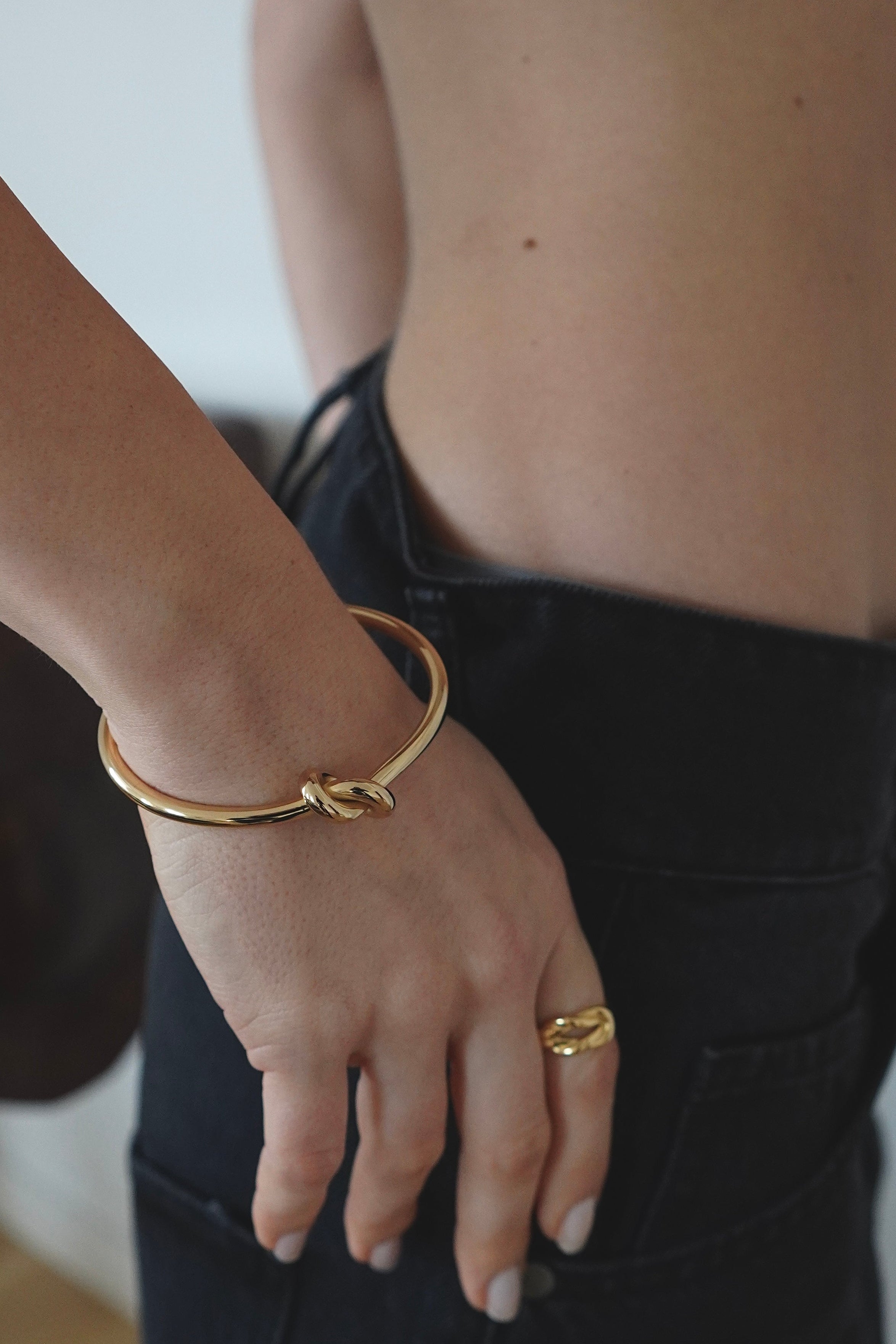 Twist Knot Bracelet