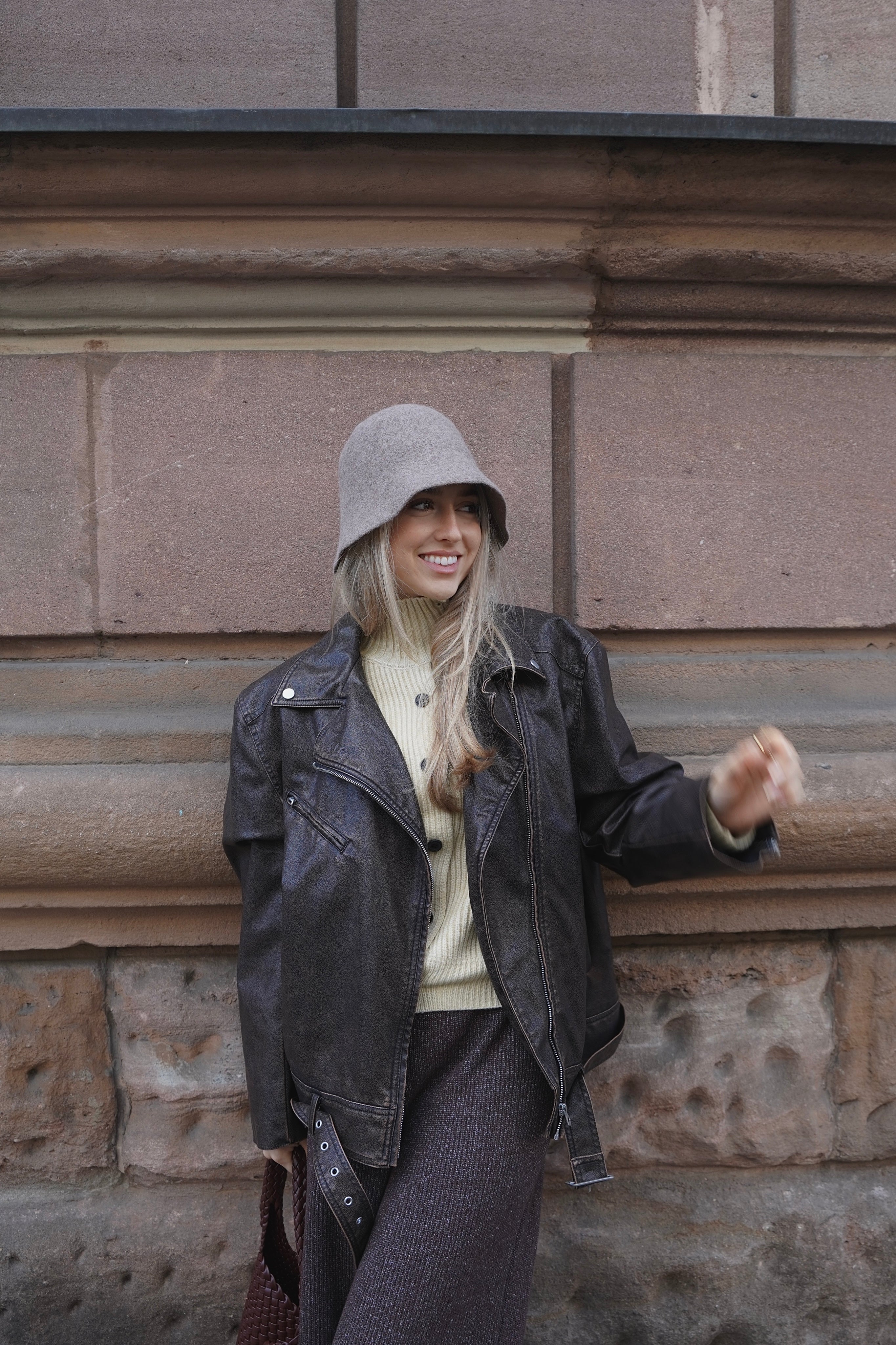 Wool-Bucket Hat Grey Coffee