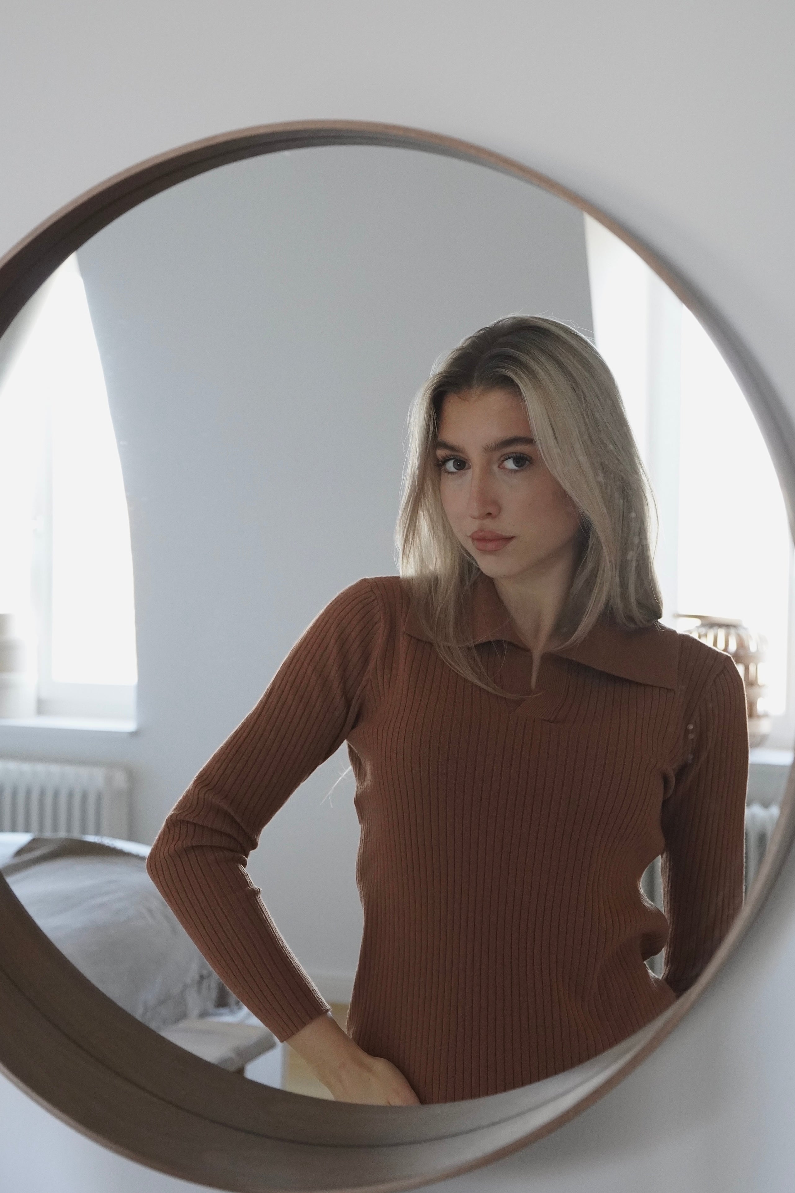 V-Neck Longsleeve Chestnut