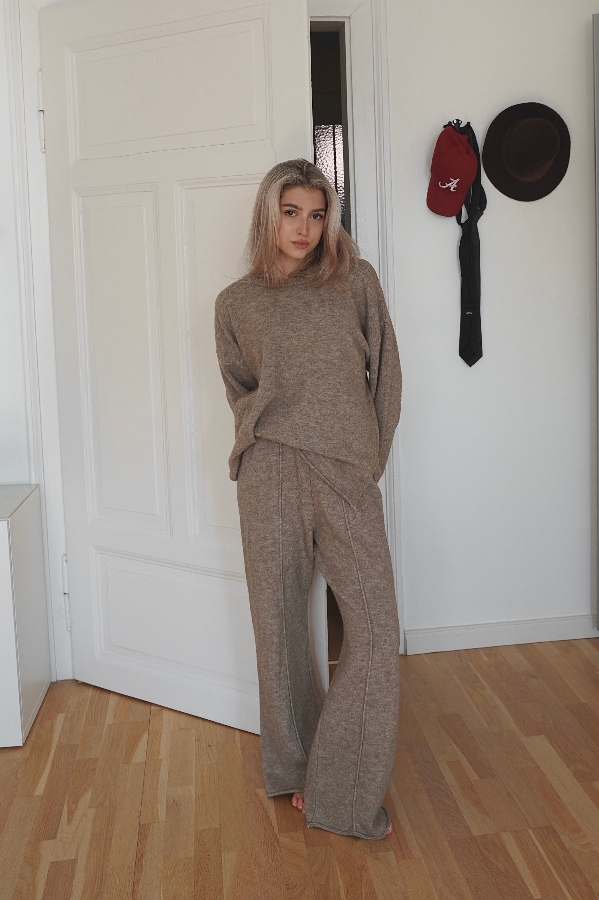 Oversized Comfy Knit Set Beige